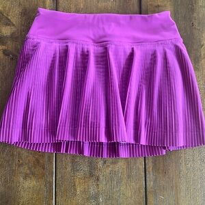 Lululemon Size 2 Purple Pleated Skort